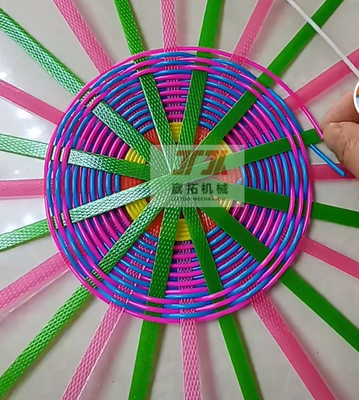 Δύο χρώματα Wicker Rattan Machine 55mm Single Screw Προσαρμοσμένο