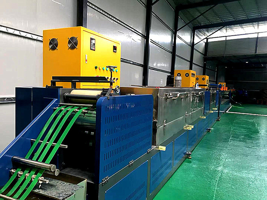 Αυτοκίνητο 400kg/h μηχανή κατασκευής ταινιών PET 19mm πλάτος ταινίας extruder με έλεγχο PLC