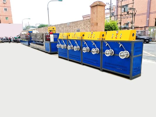 Πλαστική μηχανή παραγωγής λουριών υψηλής ταχύτητας από JiaTuo με τη μηχανή GUGAO