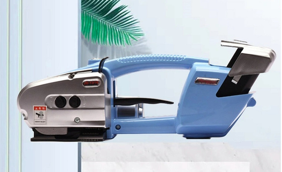 Ασύρματος 16mm PE πλαστικό χειροκίνητο Strapping Machine ημιαυτόματο για PP / PET Strap