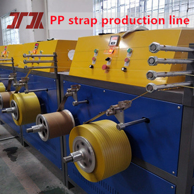 Πλήρως αυτόματη 250-290kg/H πλαστική PP τέσσερις λωρίδες λωρίδες λωρίδες γραμμή εξώθησης με αυτόματη περιέλιξη