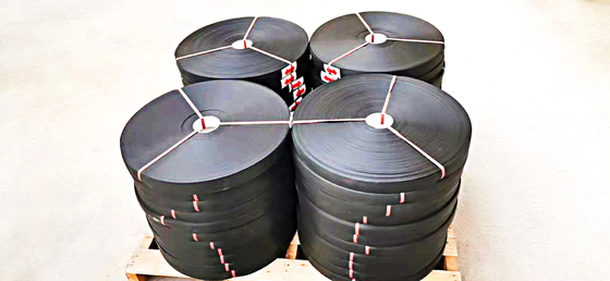 Πλαστική ζώνη συσκευασίας PVC που κάνει τη γραμμή εξώθησης λουριών μηχανών 150m/Min PP