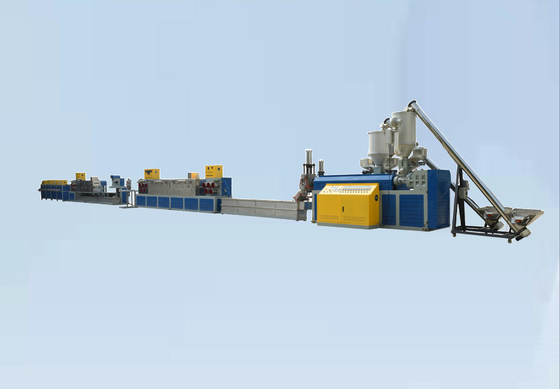 Μηχανή κατασκευής EVARattan 380V 50Hz Μία βίδα PE/PP/PVC/EVA πλαστική ακονιστή ράταν