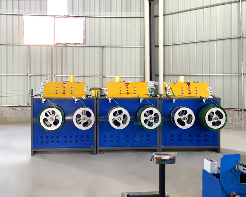 1.5kw πλήρες αυτόματο κουρδιστήρι 280m/Min λουριών της PET